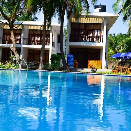 High Park Hotel Nilaveli Exterior photo
